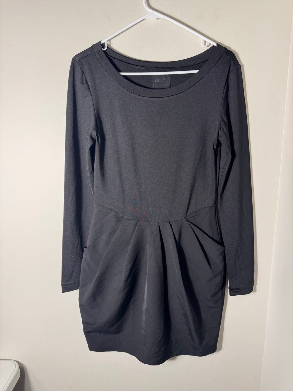 Gestuz Black Long Sleeve Pleated Dress Pockets Size Medium/36
